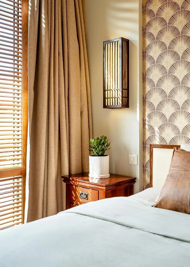 Luxury Apartments With Rooftop Pool & Gym - Avalon Ho Chi Minh City