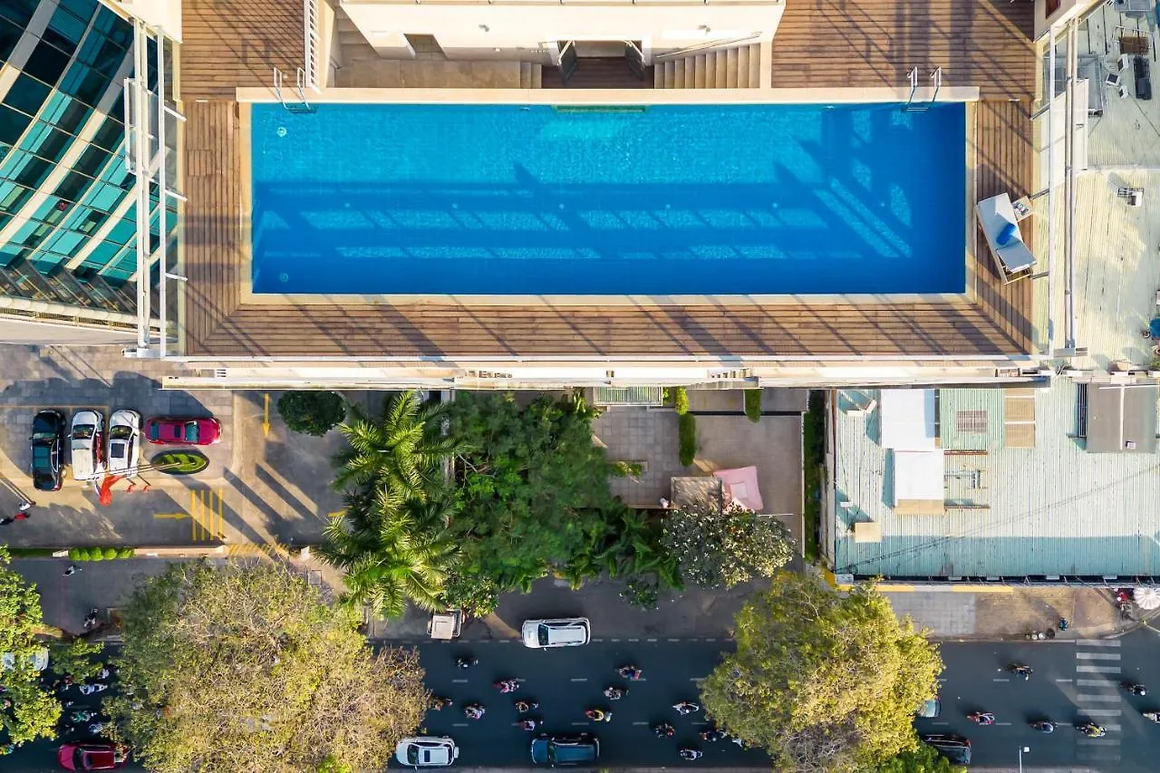 Luxury Apartments With Rooftop Pool & Gym - Avalon Ho Şi Min