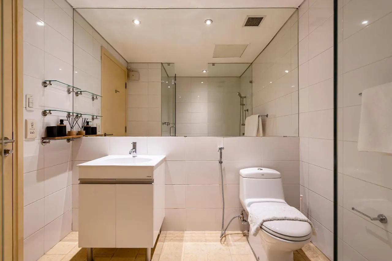 Luxury Apartments With Rooftop Pool & Gym - Avalon Ho Şi Min