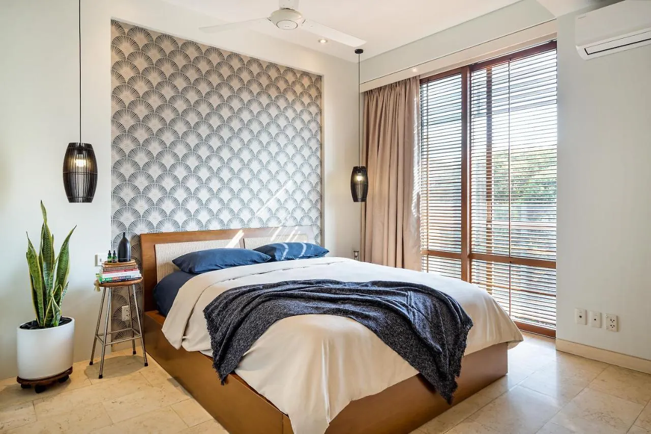 Luxury Apartments With Rooftop Pool & Gym - Avalon Ho Chi Minh City 0*,  Vietnam