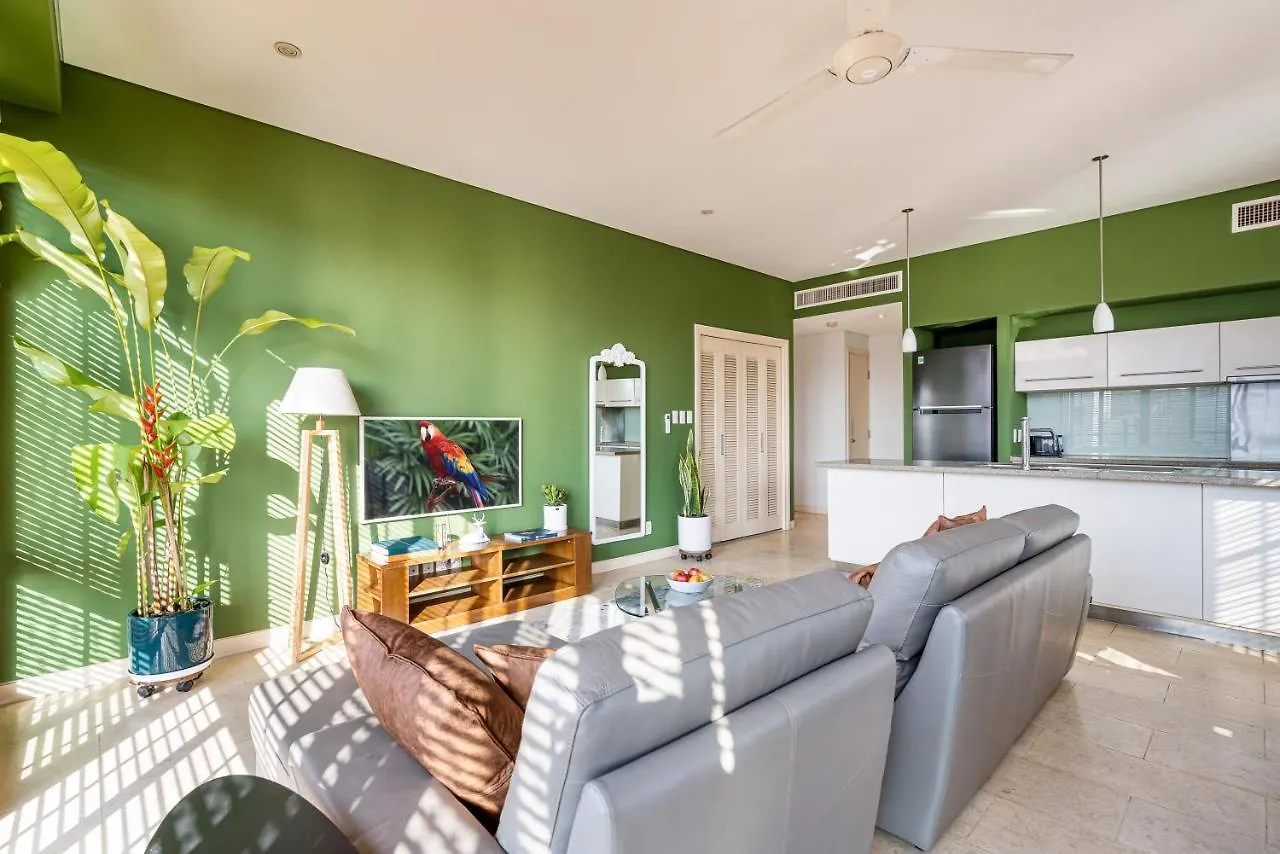 Luxury Apartments With Rooftop Pool & Gym - Avalon Ho Chi Minh City